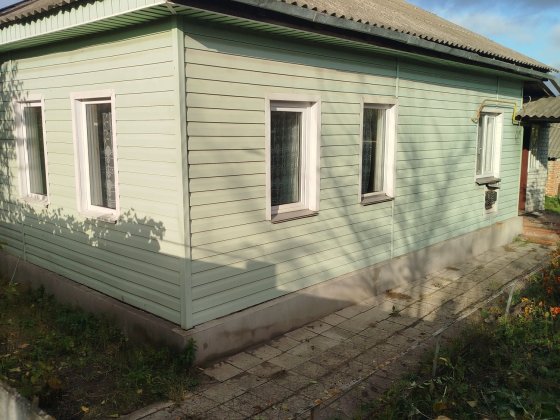 Продам житловий будинок Кролевець
