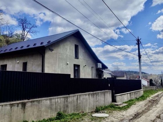 Продається будинок. Чортків