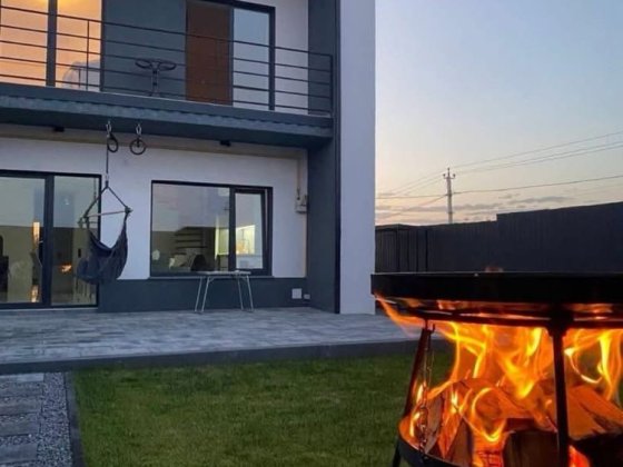 Продається котедж в с. Біла Біла
