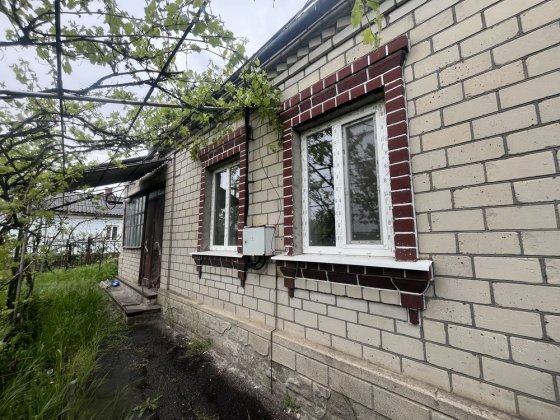 Пів будинку в районі богопіль (вул. Маршала Жукова) Первомайськ