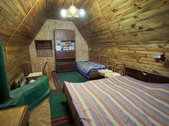 Продам дом-дачу в уютном месте Безлюдовка