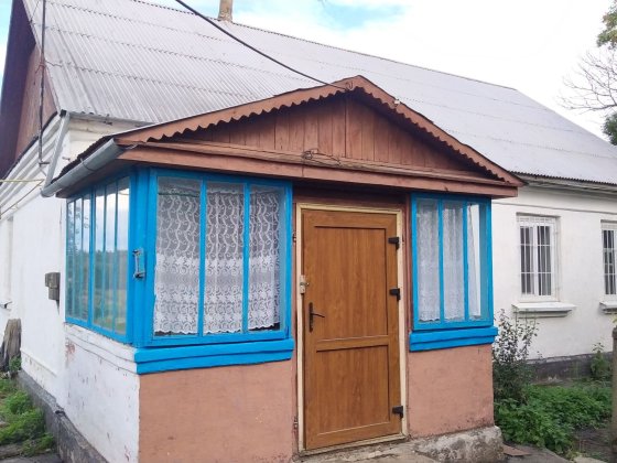 Продається будинок з земельною ділянкою Олешин