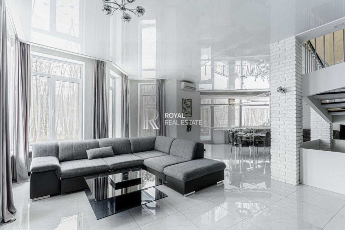 Оренда Будинок 5кім. 560м2 с. Горбовичі Газ Укриття - фото 1