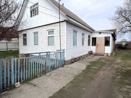 Продаж будинку в центрі села  Руська Поляна. Русская Поляна