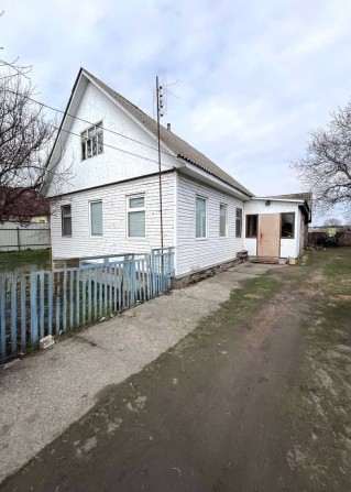 Продаж будинку в центрі села  Руська Поляна. - фото 1