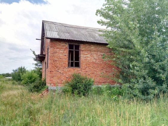 Будинок з земельною ділянкою Корсунь-Шевченковский