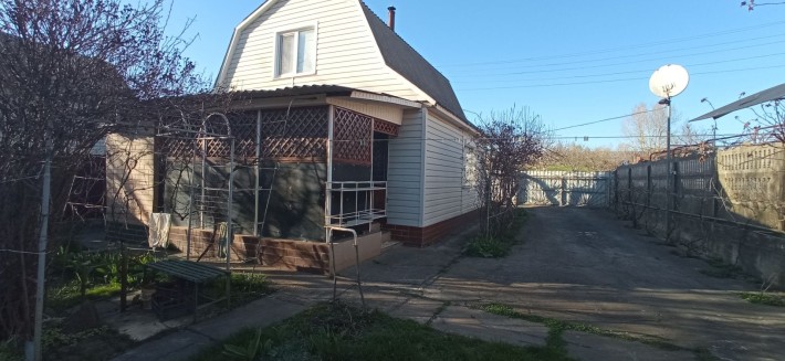 Продаж дачного будинку у садовому товаристві «Водник» - фото 1