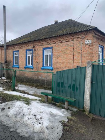 Продам будинок в м. Чигирин . 65,7 кв.м .вул   Богдана Хмельницького 220 - фото 1