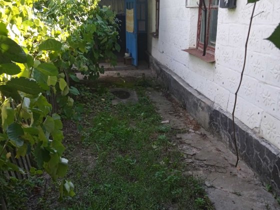 Продається хата с. Леськове Монастирищенський р-н. Монастырище