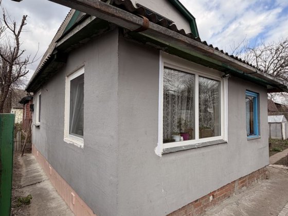 Продається гарна дача і 4 сотки землі  ЮТ Киенка