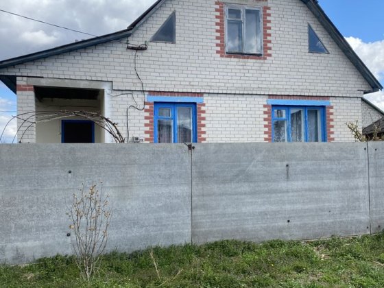 Продажа будинку від власника Киенка