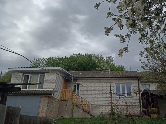 Будинок Новгород-Сіверський тел 0680706618 Новгород-Северский