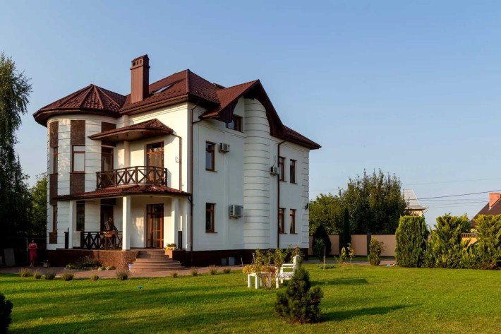 Продаж сучасного будинку з ремонтом 350м2+ 15 сот на Мальованці - фото 1