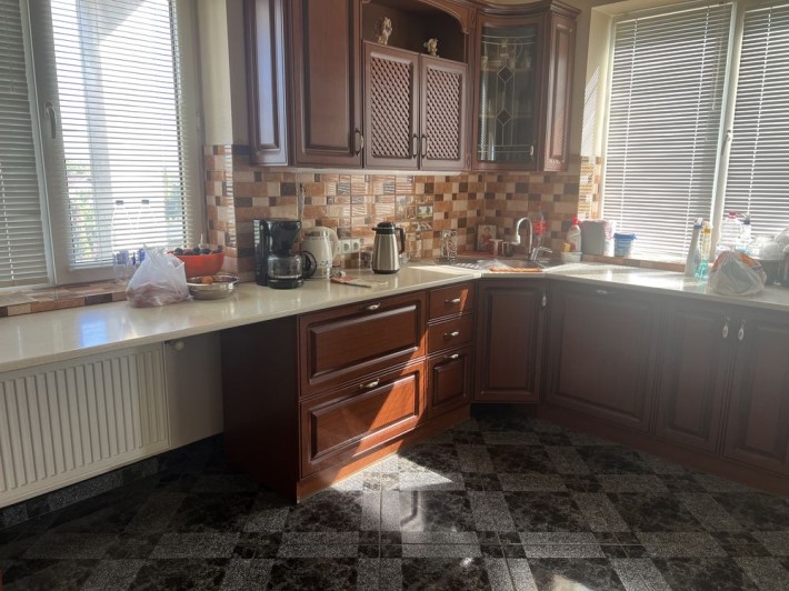 Продам  будинок село Заволока Чернівецька область. - фото 1