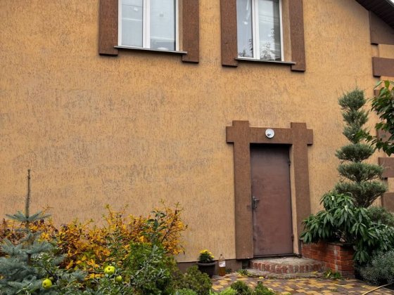 Військовим медикам чи штабним здається будинок 170 м