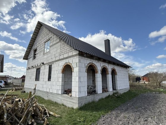 Будинок , Любомль Любомль