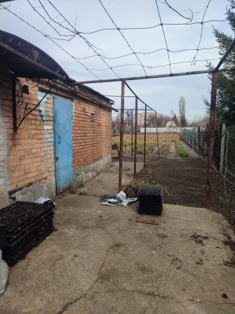 Продається дім  в городі біля пляжу під дачу. - фото 1