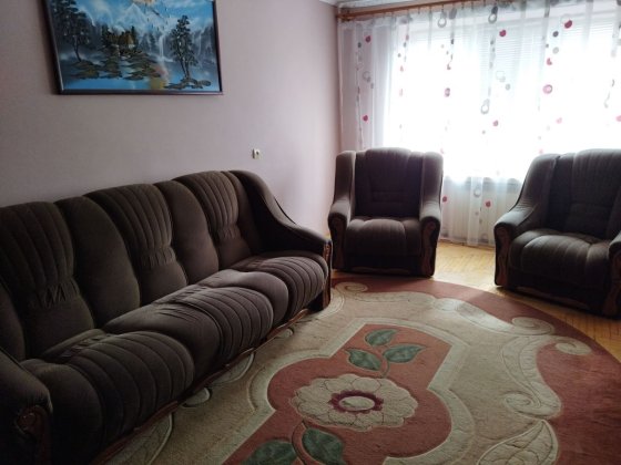 Здається квартира Виноградів