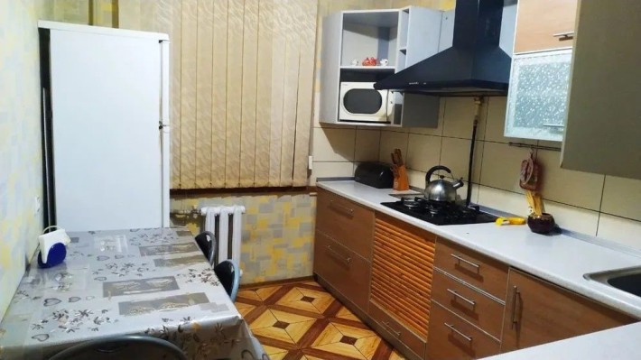 Здам 2х кімнатну квартиру з хорошим ремонтом на Раково! - фото 1
