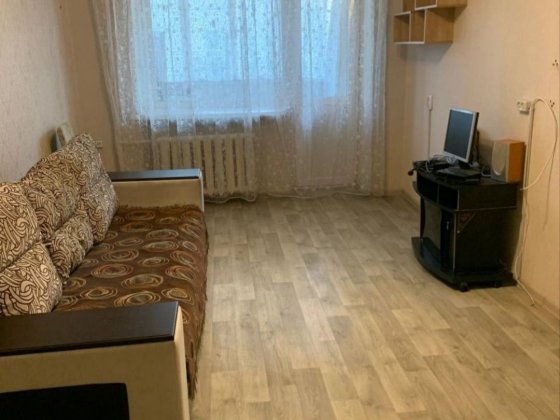 Оренда однокімнатной квартири Виставка . Хмельницький