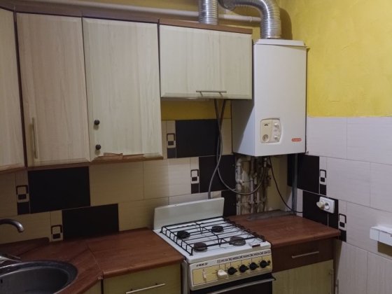 Здам 1км квартиру