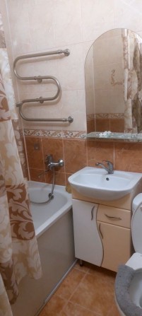 Довгострокова оренда 1к Інститутська - фото 1