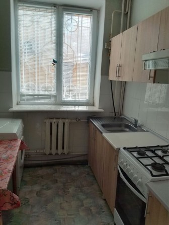 Оренда двох кімнатноі квартири в Гречанах - фото 1