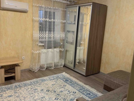Сдам 2х к квартиру на Ул Авангардной/ Санитарной / рядом магазин Надежда/ АТБ/ 7 км Авангард