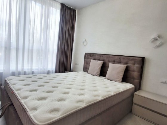 65м2 Аренда НОВОЙ  большой 1 ком квартиры Чернігів