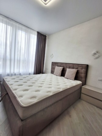 65м2 Аренда НОВОЙ  большой 1 ком квартиры - фото 1