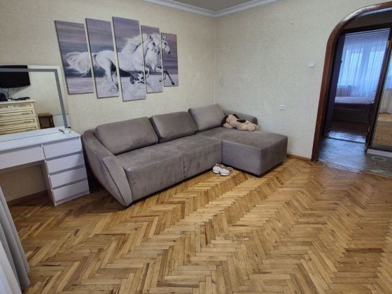 Самий центр міста! Здається 2к квартира з ремонтом. Можна з дітьми, можна з твариною! Черкассы
