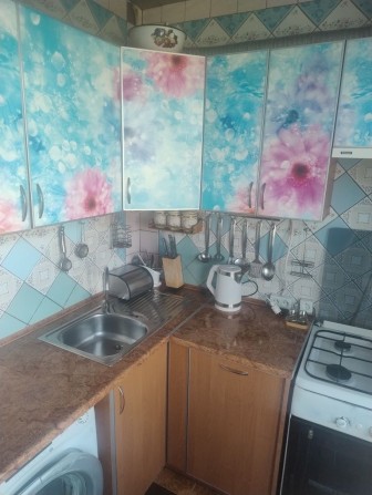 Сдам 3 комнатную квартиру на Холодной Горе, ул. Холодногорская - фото 1