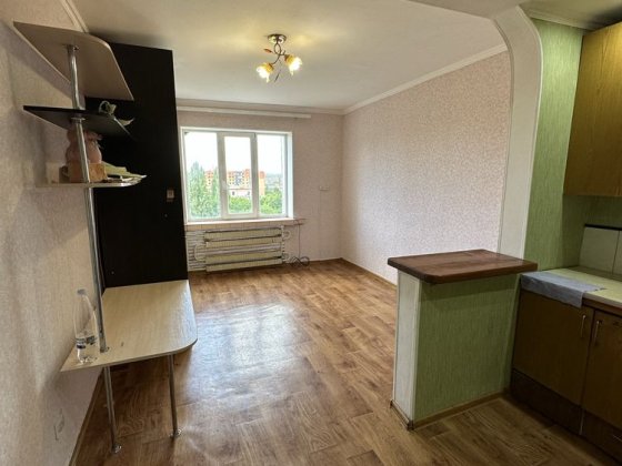 Продам кімнату в секції Кам'янець-Подільський