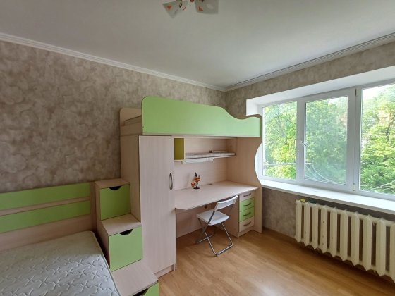 Продам кімнату в гуртожитку  на Антонова Михайлівці