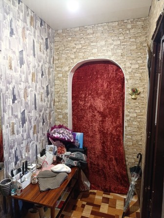 Продажа комнаты в 3 комн кв - фото 1