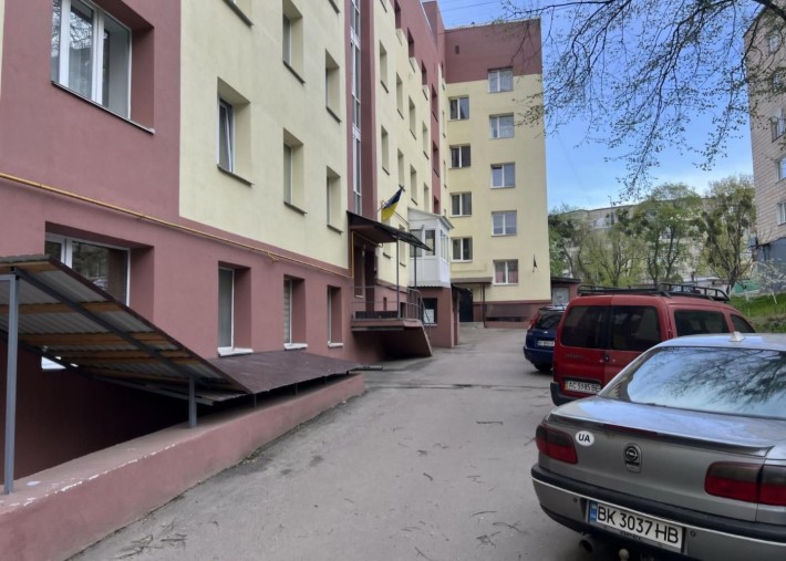 Продаж / Кімната / Кулика і Гудачека , Ювілейний, Рівне - фото 1