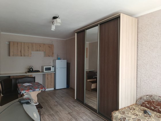 Кімната 17м 3/5, через продаж