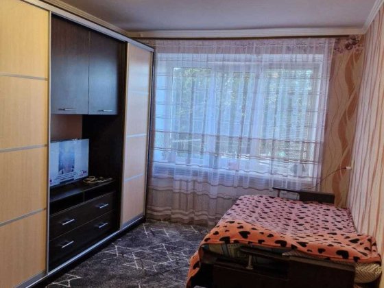 Продаж кімнати в гуртожитку на Зулінського