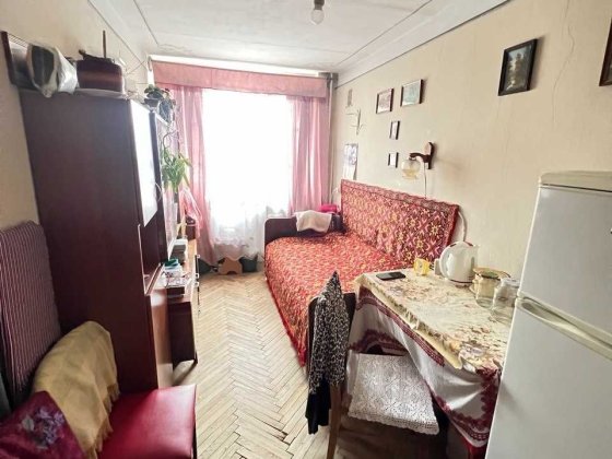 Продаж 1 кімнати вул. Патона в гуртожитку Львів