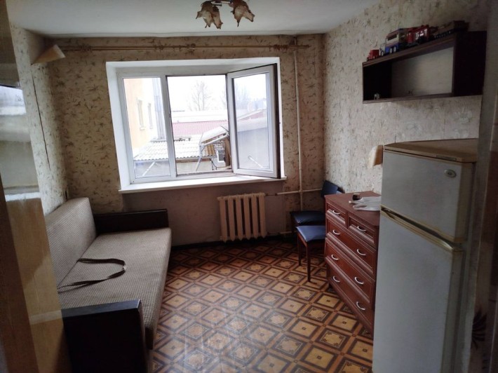 Код 24 Продам комнату  на Новикова 6000 - фото 1