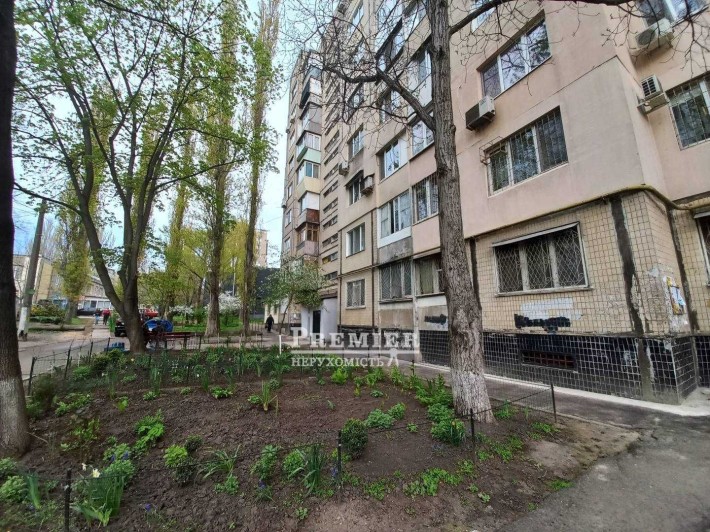 Продам кімнату в комунальній квартирі - фото 1