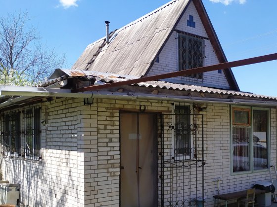 Продається одноповерховий будинок 93,8м.кв з земельною ділянкою 12,4 сотки в с. Хлепча, Фастівського Київ