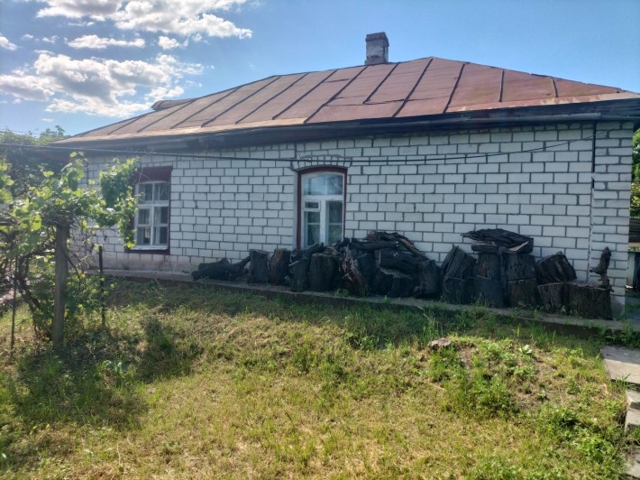 Продаж будинку в Крюкові - фото 1