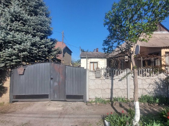 Продам частину котеджу в Центрально - міському районі Кривий Ріг