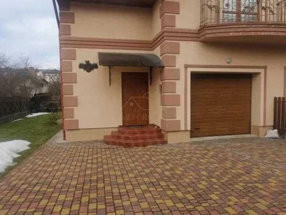 Продається обжитий сучасний Дуплекс в районі Арсену Івано-Франківськ