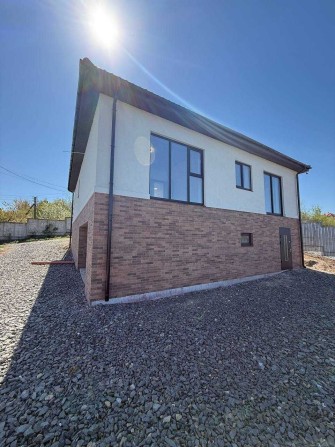 Елітний будинок на продаж з ремонтом 10 соток за ціною 150 к долл - фото 1