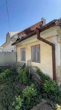 Продам ЧАСТИНУ БУДИНКУ, вул. ГОРІХІВСЬКА (центр РОШІ), ВСІ КОМУНІКАЦІЇ! - фото 1