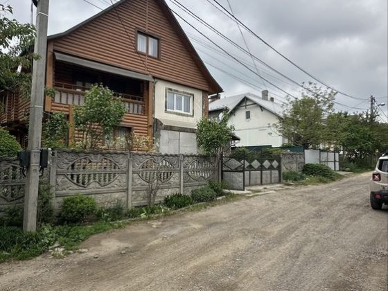 Продаж; будинок; Чернівці; ближня Роша; ремонт; газ; Черновцы