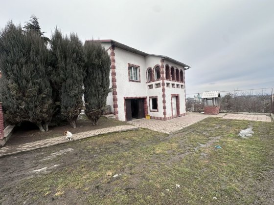 Продаж будинка з землею Черновцы