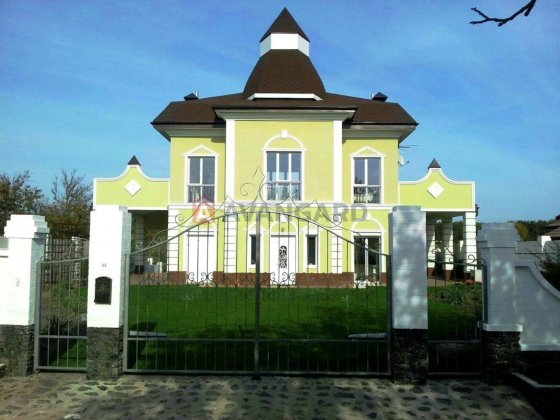 Комфортабельний особняк в Дахнівці Черкассы